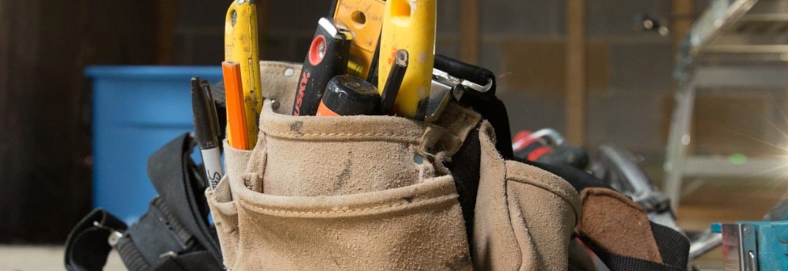 A tool belt with repair tools